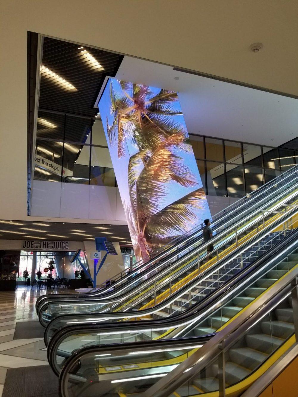 Brightline Welcomes Passengers Aboard with Captivating LED Column