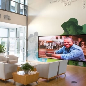Impressive First Impressions: Why Video Walls in Your Corporate Lobby is a Smart Move
